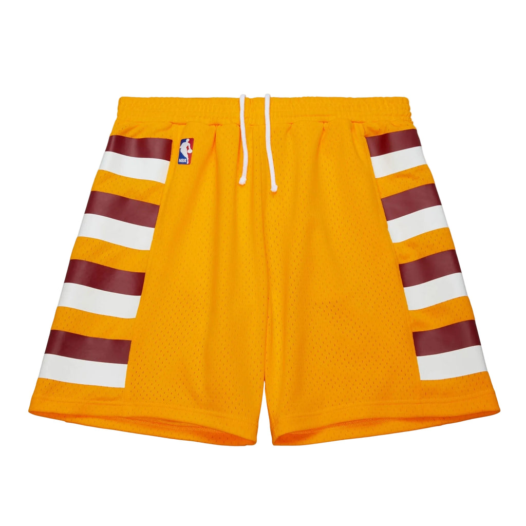 Mitchell & Ness Gold Alternate Cavaliers Shorts 2004